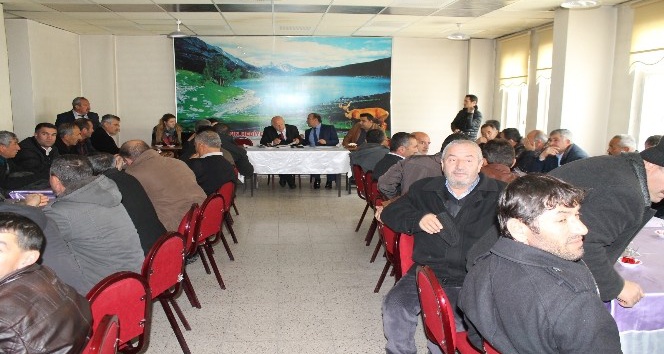 Akdağmadeni servis soförlerine eğitim verildi.
