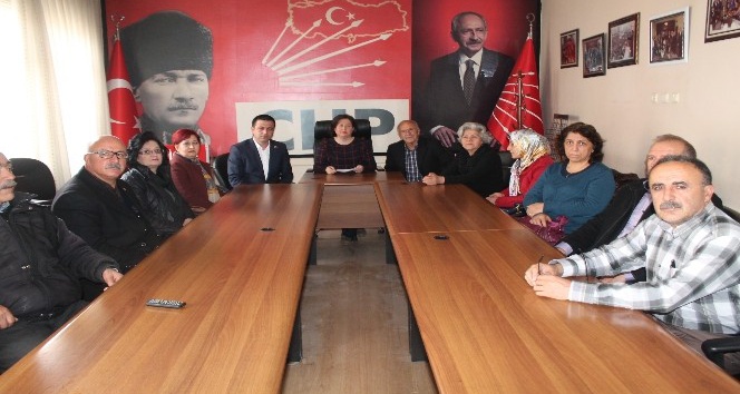 CHP Niğde Merkez İlçe Kadın Kolları Başkanı Şeniz Güler;