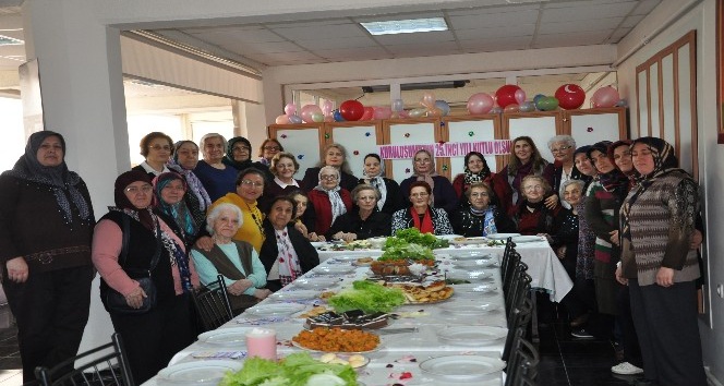 Türk Anneler Derneği Balıkesir Şubesi 25. yılını kutluyor