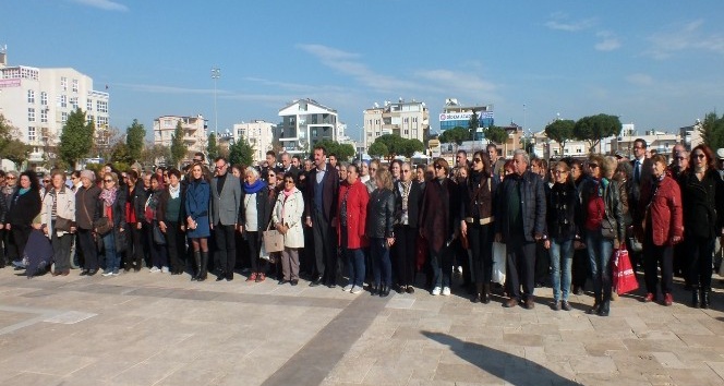 Didim’de CHP’li kadınlar seçme ve seçilme haklarını kutladı