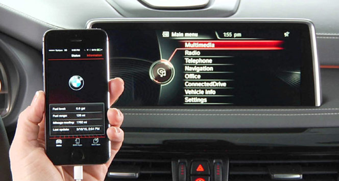 BMW hırsızını içine hapsetti!