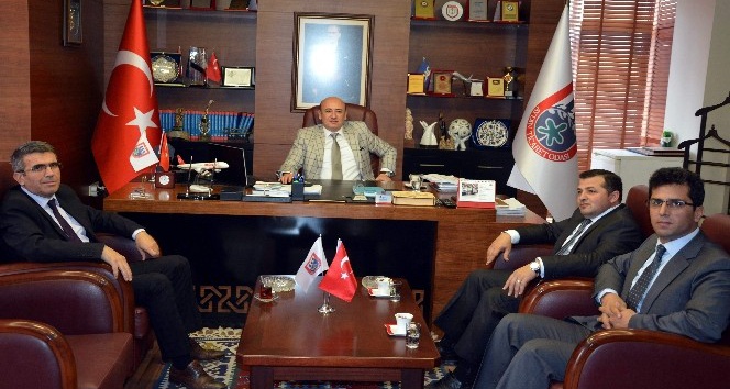 Vergi Dairesi Başkanı Müsevitoğlu’ndan AYTO Başkanı Ülken’e ziyaret