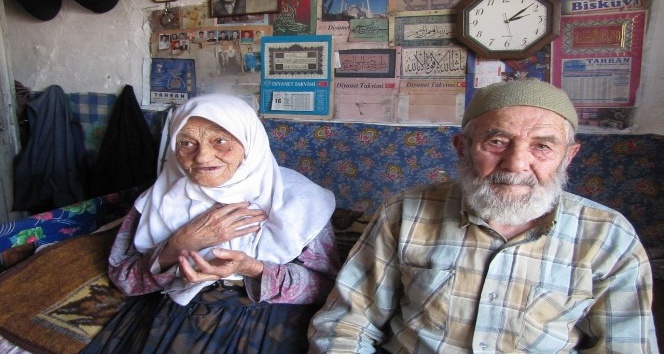 Hisarcık’ın en yaşlı kadını 96 yaşında vefat etti