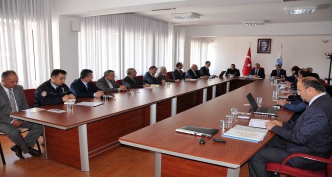 Karaman’da karla mücadele toplantısı