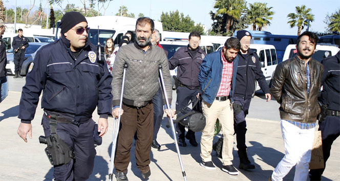 Antalya&#039;da terör operasyonu: 12 tutuklama