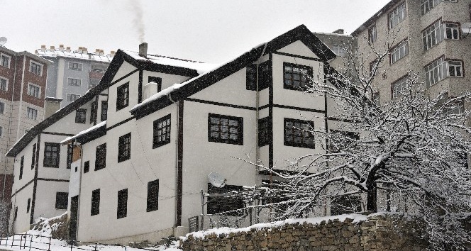 Gümüşhane’de kar yağışı