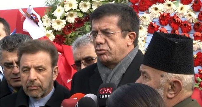 Bakan Zeybekçi, İranlı bakanla Şehitler Tepesini ziyaret etti