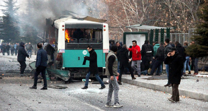 Kayseri Erciyes Üniversitesi önünde büyük patlama: 13 şehit, 48 yaralı