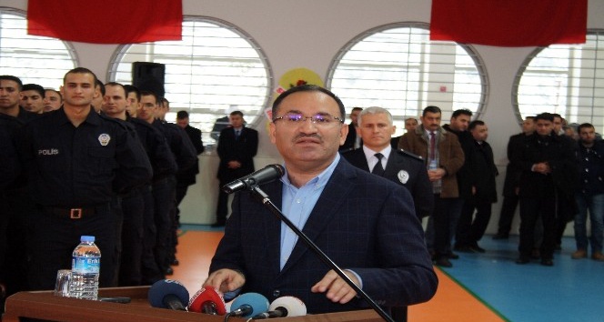 Bakan Bozdağ: "Hangi niyetle hareket ederlerse etsinler, sonunda kaybetmeye mahkumdurlar"