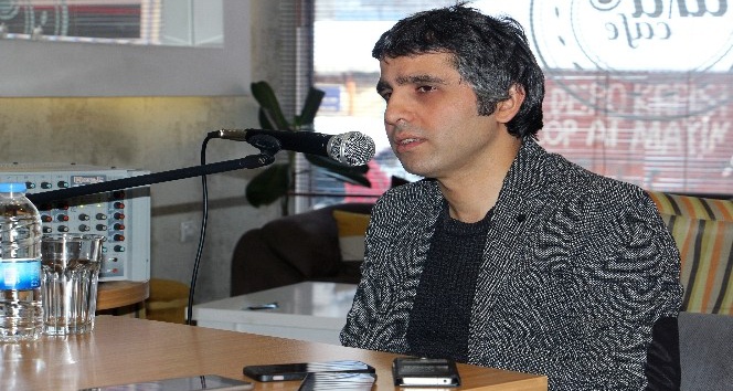 Gümüşhane Vali Yardımcısı ve yazar Şenol Turan’a imza günü düzenlendi