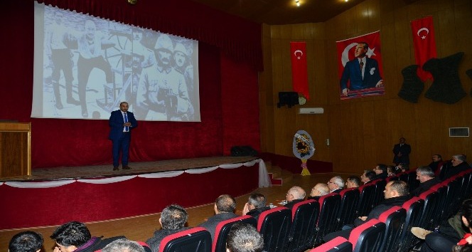 Mustafa Kemal Atatürk’ün Kırşehir’e gelişinin 97. yıldönümü kutlama programı düzenlendi