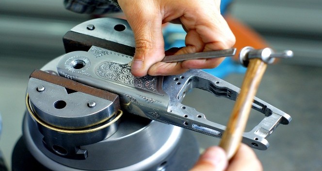 “Sektöre en büyük darbeyi kaçak silah imalatçıları vuruyor”