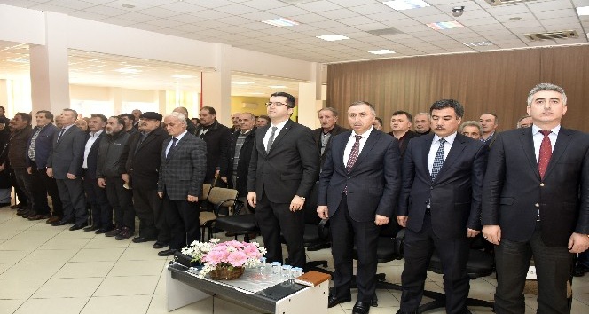 Vali Memiş muhtarlara seslendi