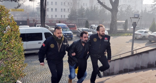 Terör örgütü propagandası yapan 3 kişi tutuklandı