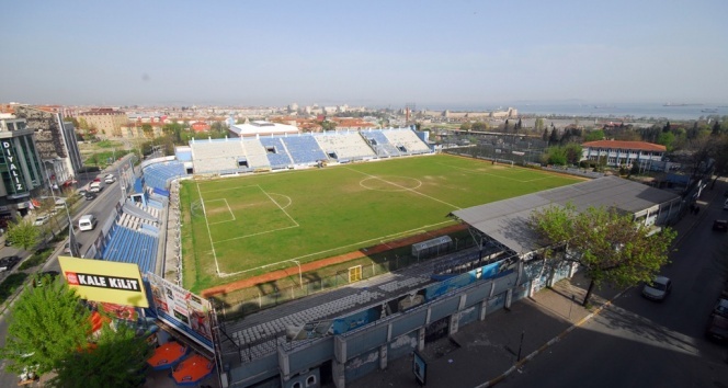 Zeytinburnu’na yeni stadyum geliyor