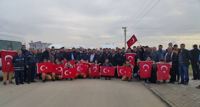 Servis şoförlerinden "teröre lanet" konvoyu