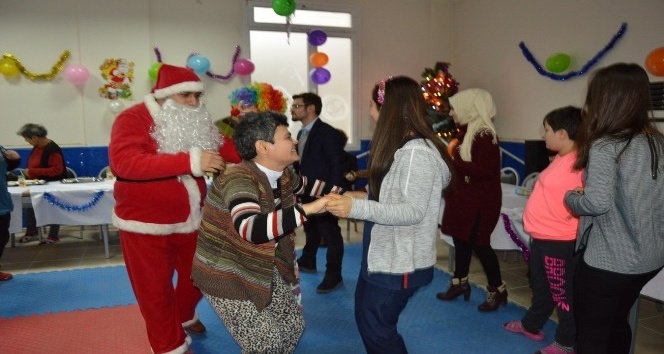 ZİÇEV’de yılbaşı eğlencesi