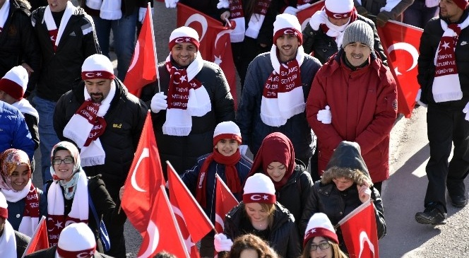 Gümüşhane'de Binlerce Kişi Sarıkamış Şehitleri İçin Yürüdü