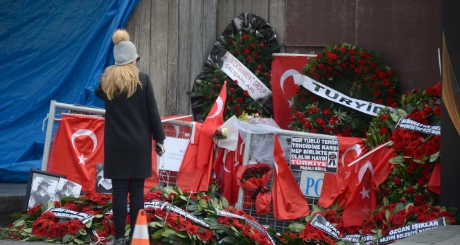Reina saldırısında hayatını kaybedenler dualarla anılıyor