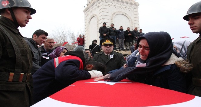 Şehit Uzman Çavuş Faruk Yüksel son yolculuğuna uğurlandı