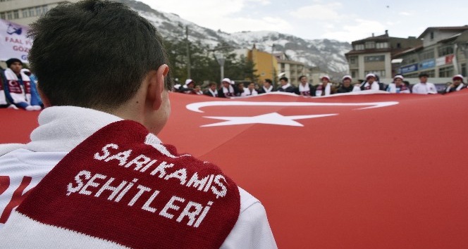 Gümüşhane Sarıkamış şehitleri için yürüdü