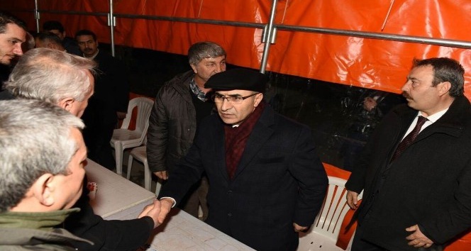 Vali Demirtaş, El Bab şehidi Jandarma Astsubay Kıdemli Çavuş Duran Keskin’in ailesine başsağlığı diledi