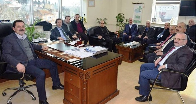 AK Partili başkanlar Armutlu’da toplandı