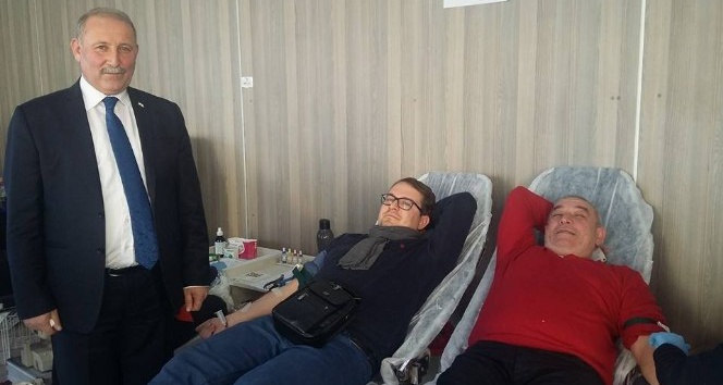 Kızılay Nevşehir’de 2016 yılında 12 bin ünite kan topladı