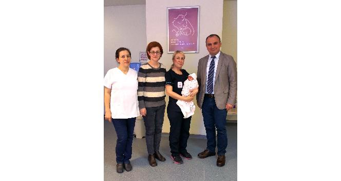 Antalya’da ilk kez ‘Prematüre Anneleri Okulu’ uygulaması başlıyor