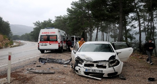 Antalya’da iki ayrı trafik kazası: 1’si ağır 6 yaralı