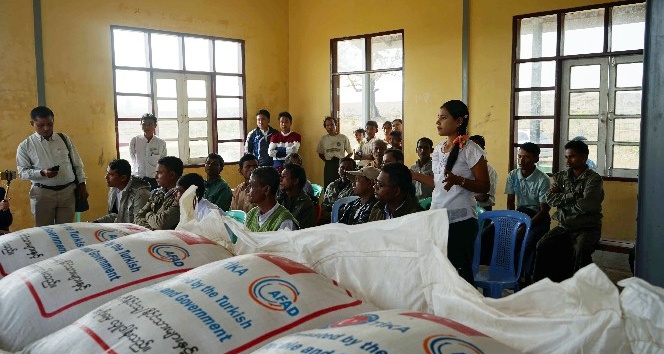 TİKA ve AFAD’dan Maungdaw’a gıda malzemesi yardımı