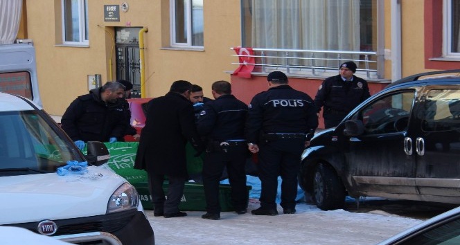 Sivas’ta 5 çocuk annesi kadın öldürülmüş olarak bulundu
