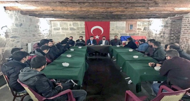 Ak Parti Eskişehir Gençlik Kolları referandum çalışmalarını başlattı