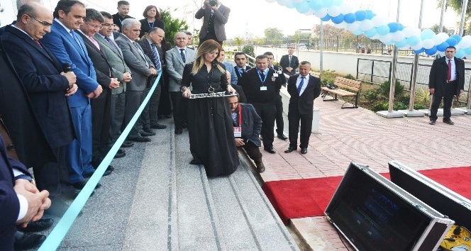 Adana’da SGK hizmet binaları açıldı