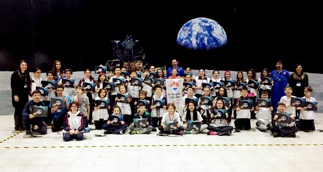 Bahçeşehir Okulları Aydın öğrencileri İzmir Uzay Kampında