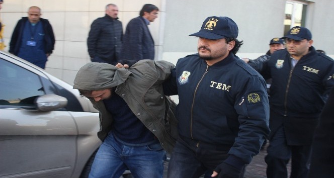 DAEŞ operasyonunda gözaltına alınan 11 kişi adliyeye sevk edildi