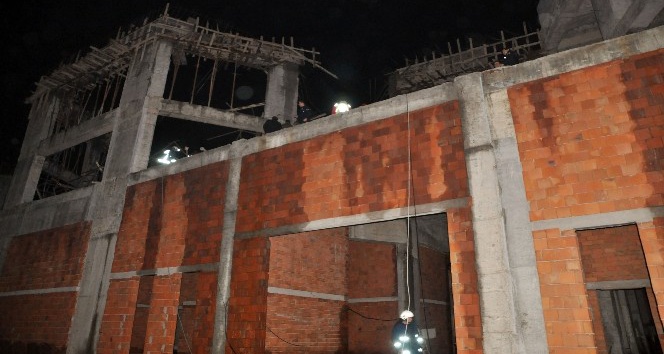 Antalya’da inşaatta göçük: 5 işçi enkaz altında