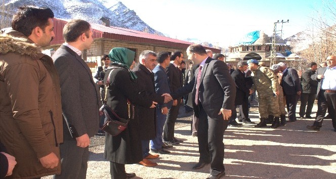 Beytüşşebap’a yeni atanan Kaymakam Şener köy okullarını gezdi