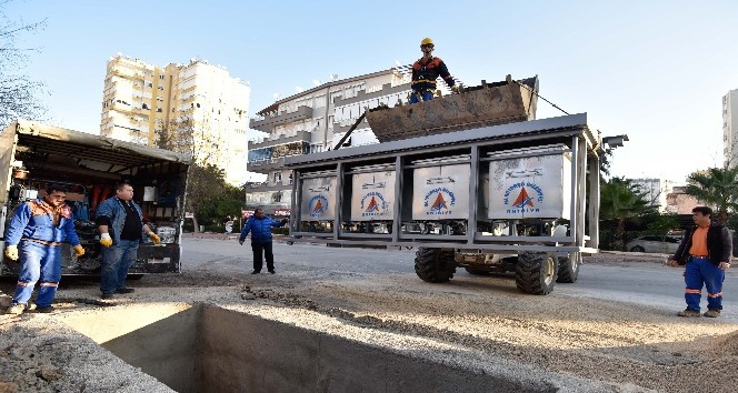 Muratpaşa’da 2 bin 270’inci konteyner yeraltına alındı