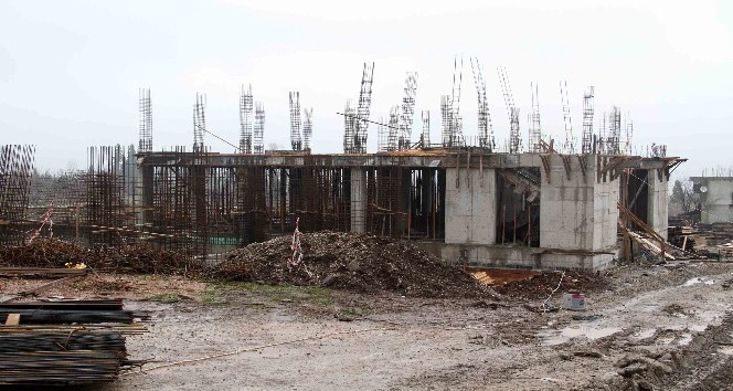 Arslanbey’de kültür merkezi inşaatı devam ediyor