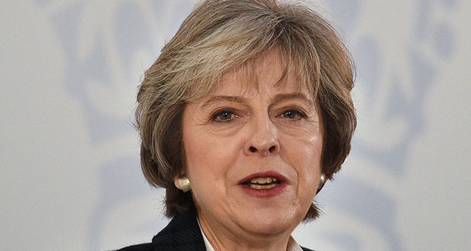 Theresa May: &#039;Kimyasal silah kullanımının normalleşmesine izin veremeyiz&#039;