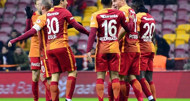 Galatasaray ile Akhisar Belediyespor 14. randevuda