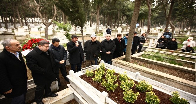 Ünlü Şair Neyzen Tevfik mezarı başında anıldı