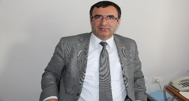 İnönü Üniversitesi Eğitim Fakültesi Şube Müdürü Nezir Kızılkaya: