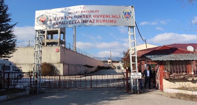 Mehmet Ali Ağca, Alaattin Çakıcı’yı cezaevinde ziyaret etti