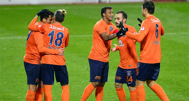 Medipol Başakşehir devleri geride bıraktı
