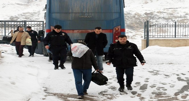 Sivas’ta FETÖ’den 6 polis daha tutuklandı