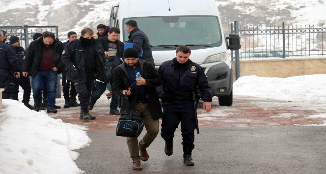 Sivas’taki FETÖ operasyonunda gözaltı sayısı 59 oldu