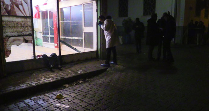 Konya&#039;da iki grup arasında silahlı kavga: 1 ölü, 1 yaralı