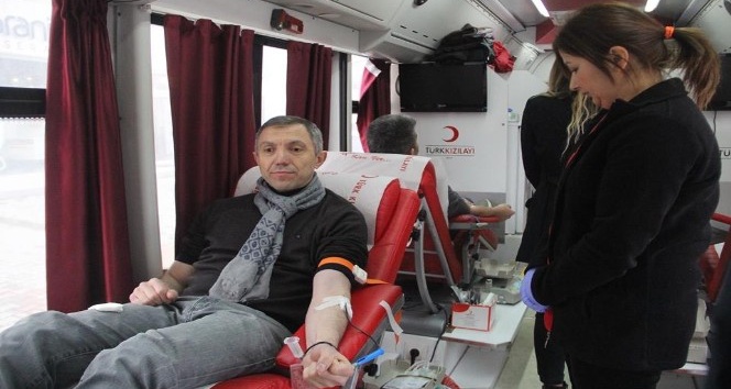 MÜSİAD üyesi 70 işadamı kan bağışladı